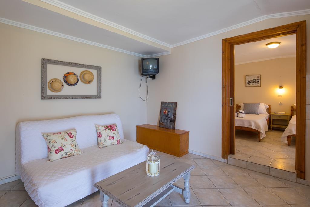 Casa Dei Venti - Sea View Apartments - 100M From The Beach Benitses  Extérieur photo