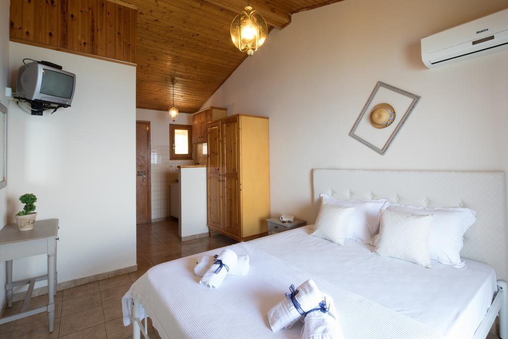 Casa Dei Venti - Sea View Apartments - 100M From The Beach Benitses  Extérieur photo