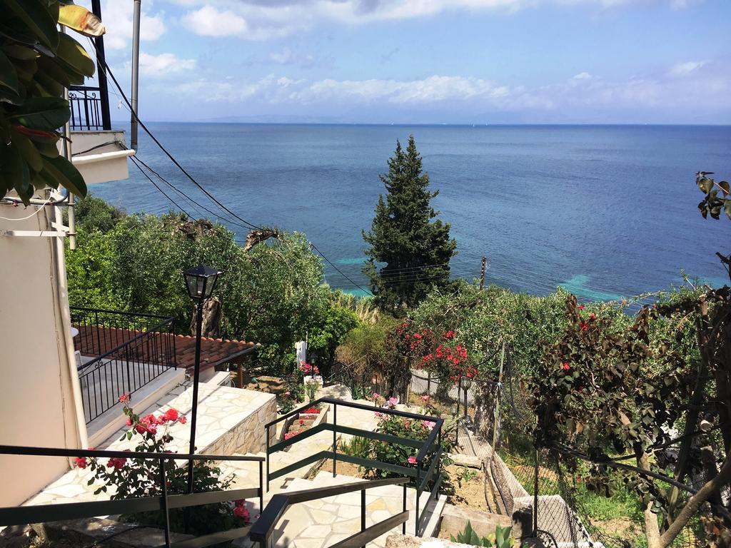 Casa Dei Venti - Sea View Apartments - 100M From The Beach Benitses  Extérieur photo