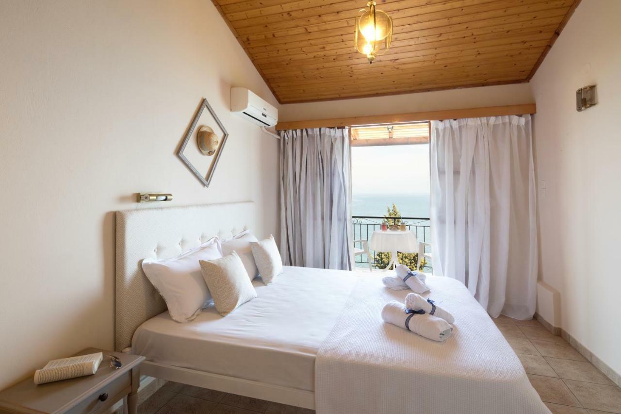 Casa Dei Venti - Sea View Apartments - 100M From The Beach Benitses  Extérieur photo